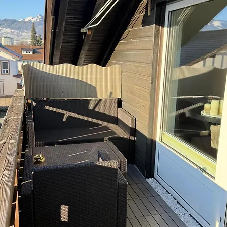 Apartment Mit Sonnigen Balkon Und Berg Blick Im Allgaeu